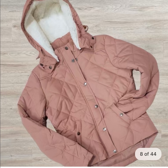Quilted Puffer Jacket with Removable Hood. Size Small. - Picture 5 of 11